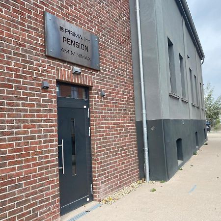 Prima Inn Unterkunft Direkt Ueber Der "Bar Am Minimax" Neuruppin Eksteriør billede