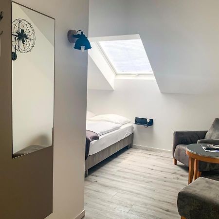Prima Inn Unterkunft Direkt Ueber Der "Bar Am Minimax" Neuruppin Eksteriør billede
