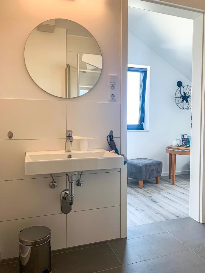 Prima Inn Unterkunft Direkt Ueber Der "Bar Am Minimax" Neuruppin Eksteriør billede