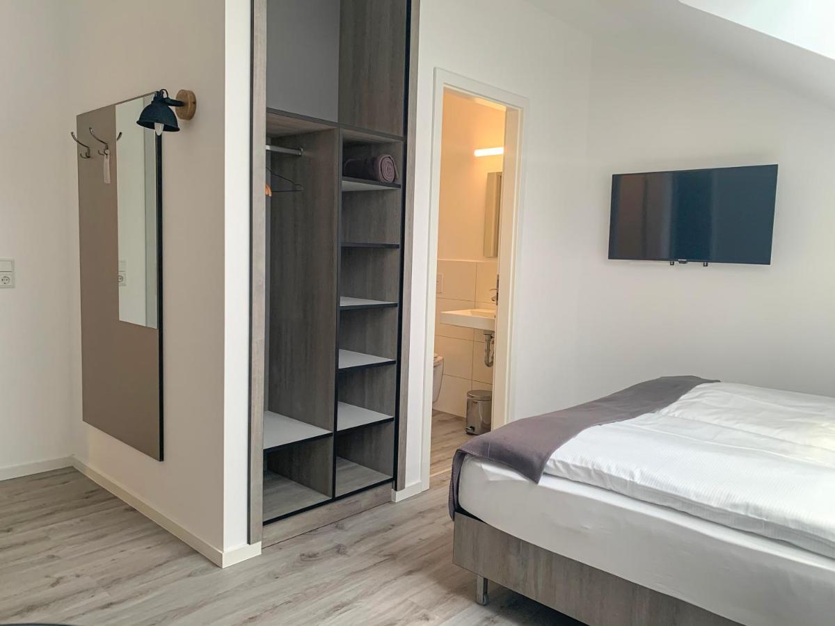Prima Inn Unterkunft Direkt Ueber Der "Bar Am Minimax" Neuruppin Eksteriør billede