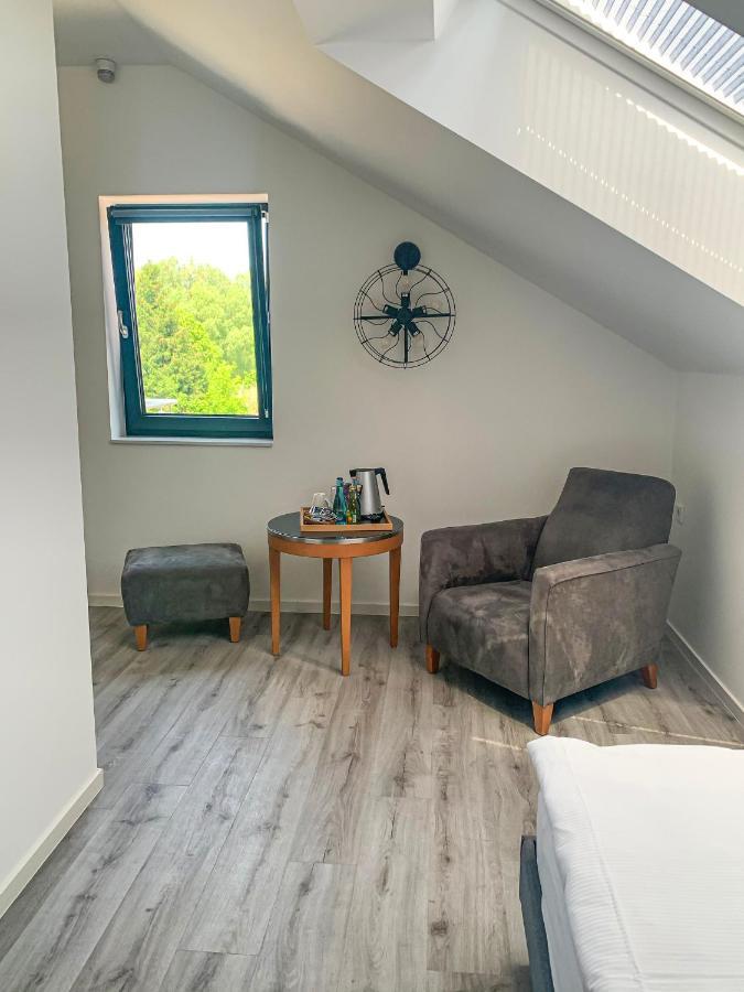 Prima Inn Unterkunft Direkt Ueber Der "Bar Am Minimax" Neuruppin Eksteriør billede